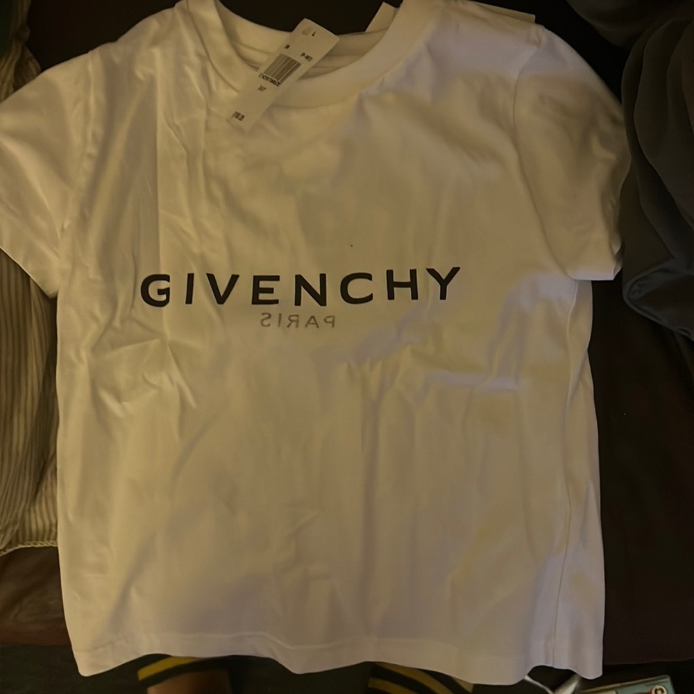 Size 4T Givenchy shirt with tag still on it!